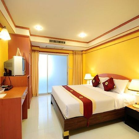 Chaleena Princess Otel Bangkok Dış mekan fotoğraf