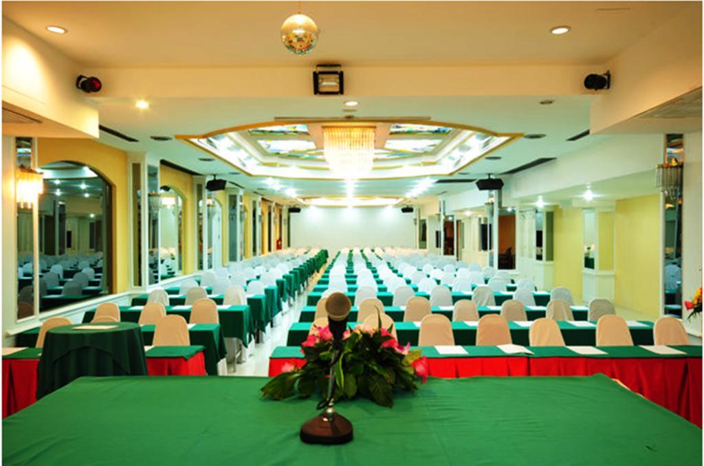 Chaleena Princess Otel Bangkok Dış mekan fotoğraf